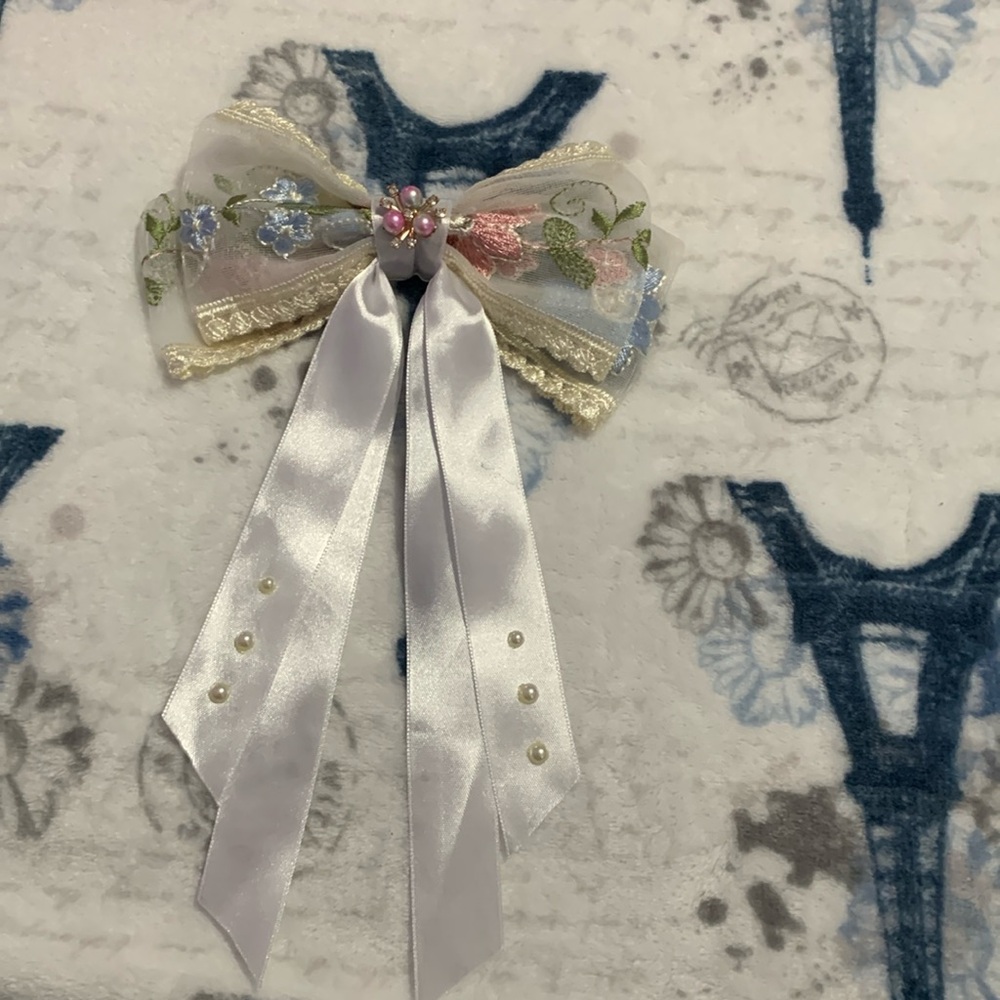 Handmade bow:)